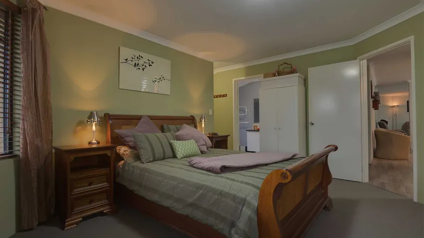 Before: HDR & Flambient Photo Editing Sample 2