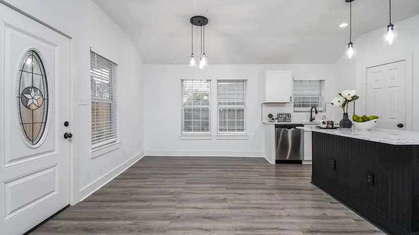 Before: Virtual Staging Sample 6